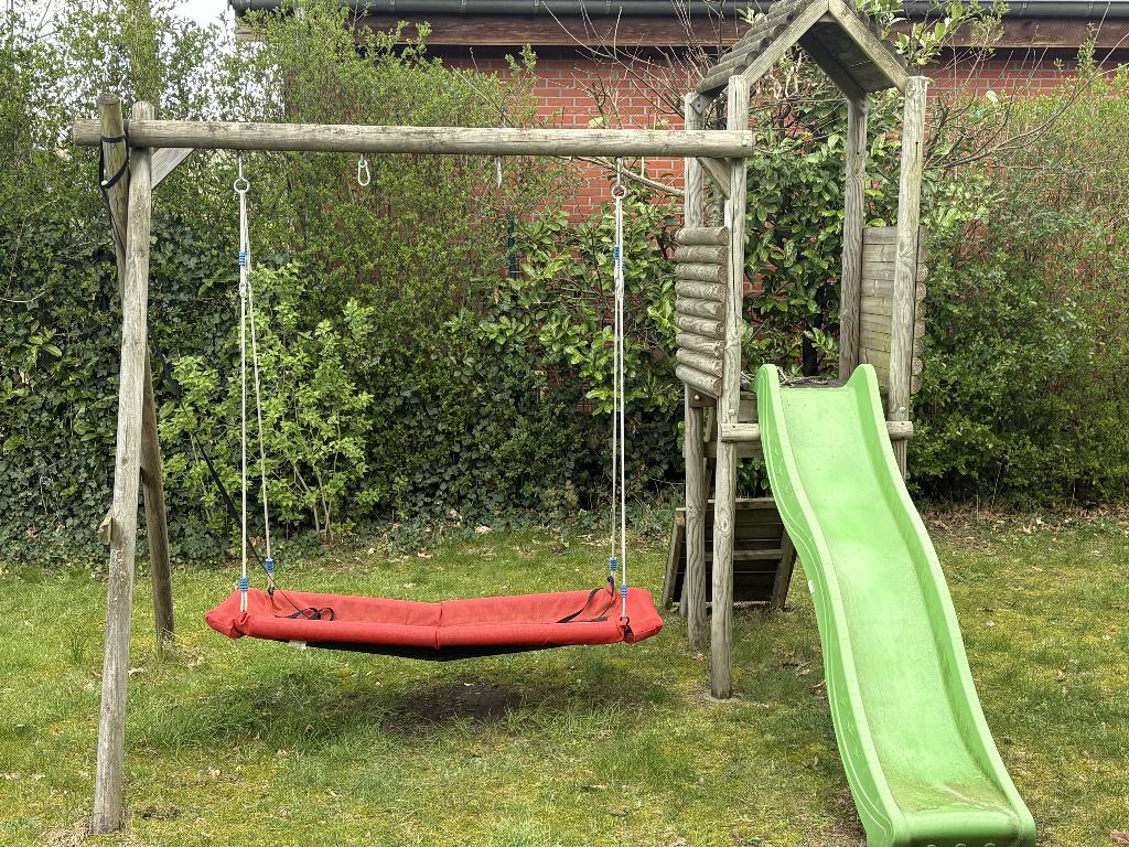 Buiten speeltoestel, Ophalen, Gebruikt