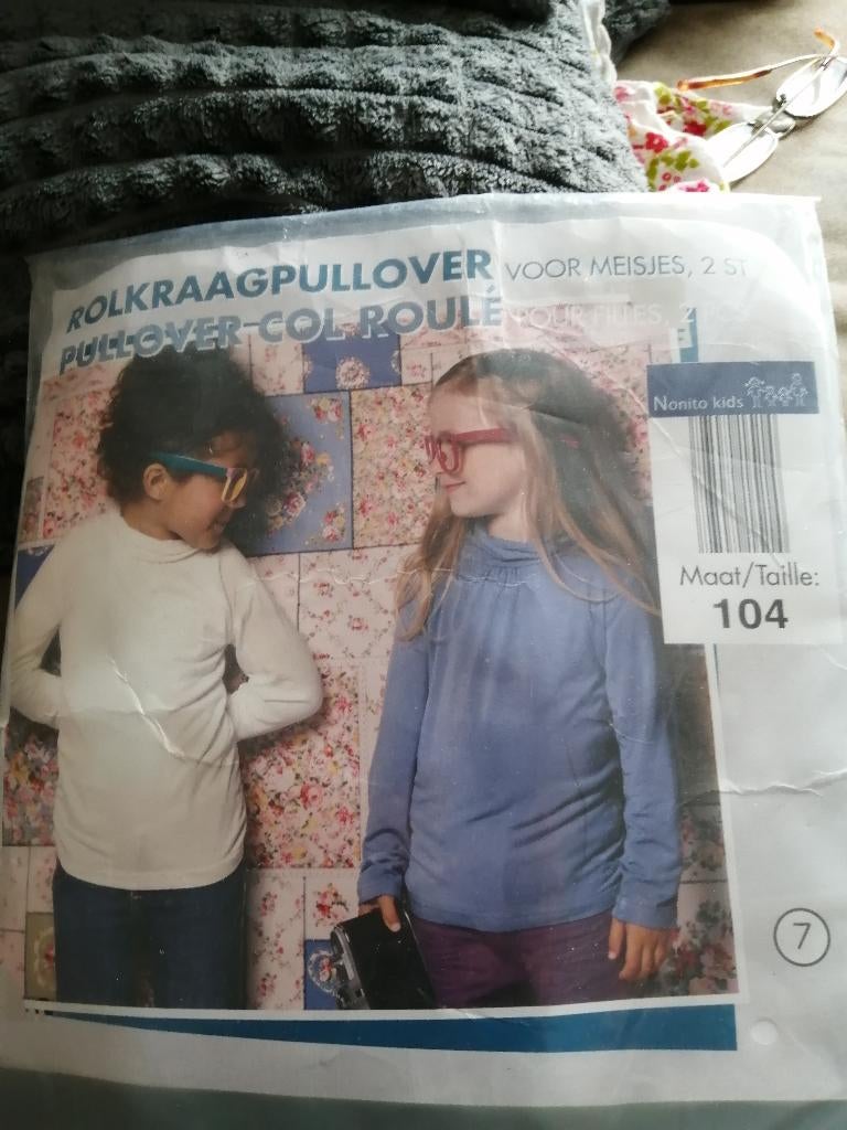 NIEUW 2 fijn truitjes maat 104 ( nog in de verpakking ), Enfants & Bébés, Vêtements enfant | Taille 104, Enlèvement ou Envoi, Neuf
