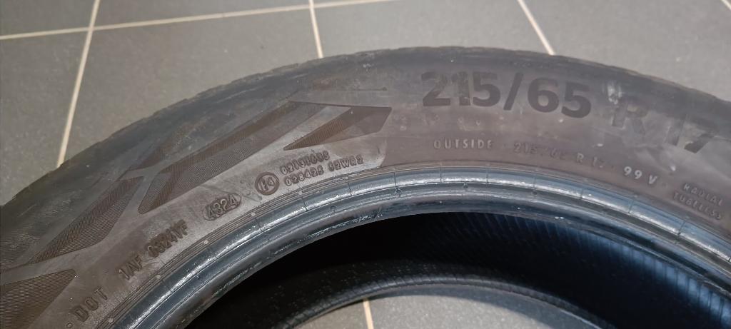 4 17-inch zomer banden, bijna nieuw, Auto-onderdelen, 215 mm, Nieuw, 17 inch, Ophalen of Verzenden