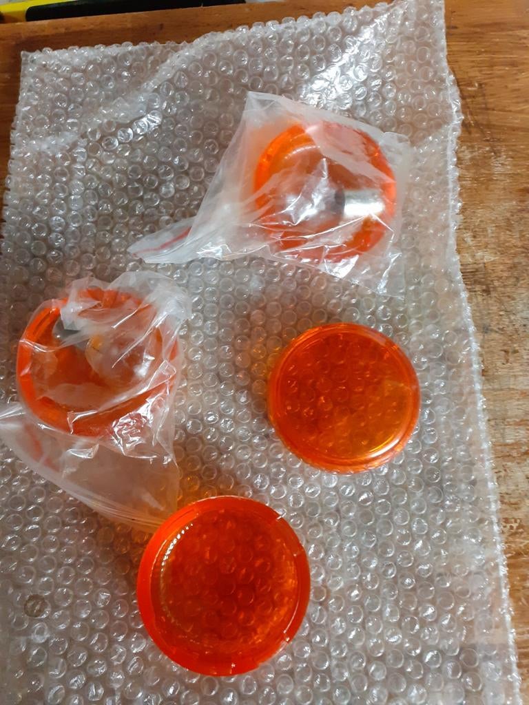 Cabochons orange clignotants Harley,  plus Trousse à outils, Motos, Particulier