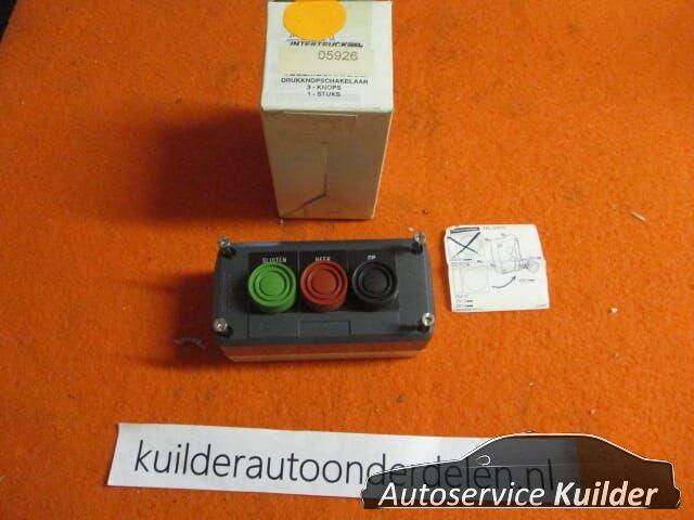 Drukknopschakelaar laadklep intertruck TM5926  3 knops, Auto-onderdelen, Vrachtwagen-onderdelen, Overige merken, Dashboard en Schakelaars