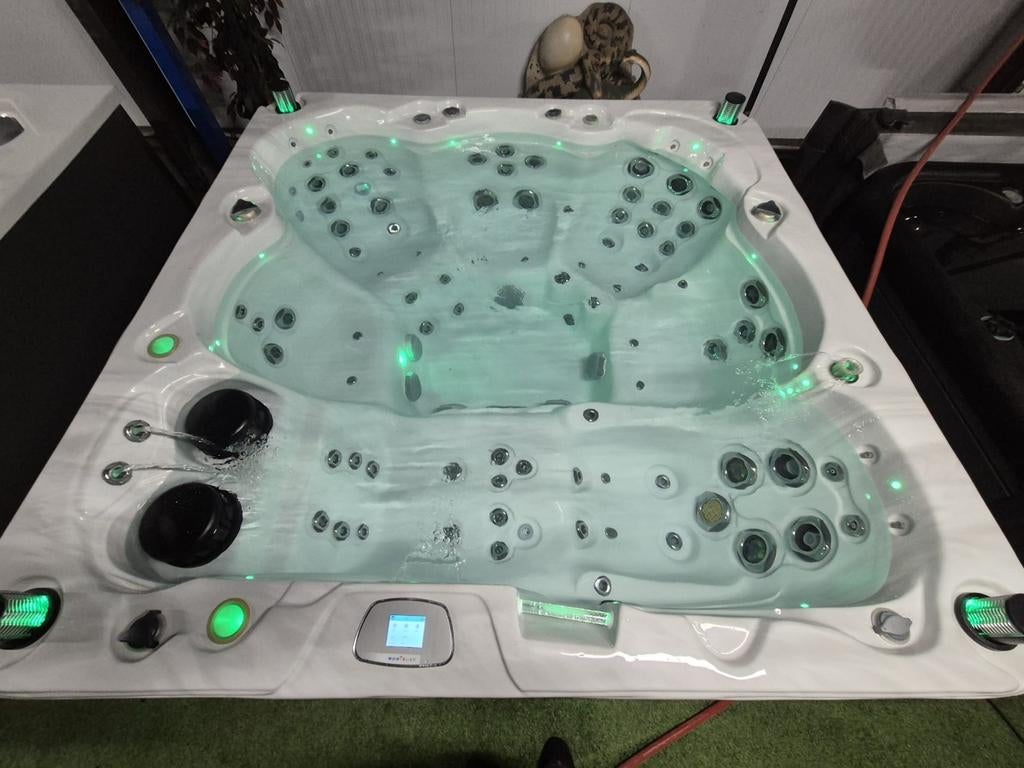 5650 EURO RUIME FAMILIE SPA fox BALBOA ‼️, Ophalen of Verzenden