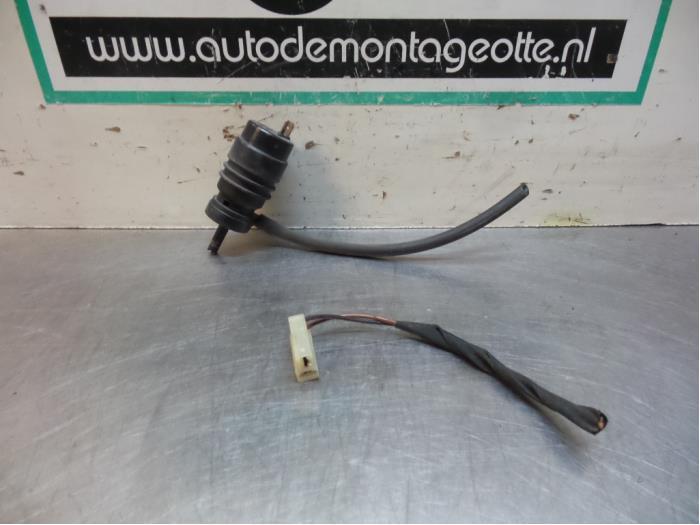 Ruitensproeierpomp voor van een Volkswagen LT (LT 96-), Gebruikt, -, Volkswagen, -