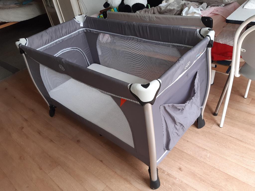 Dreambee parasolbed, Kinderen en Baby's, Ophalen, Zo goed als nieuw, Reisbedje