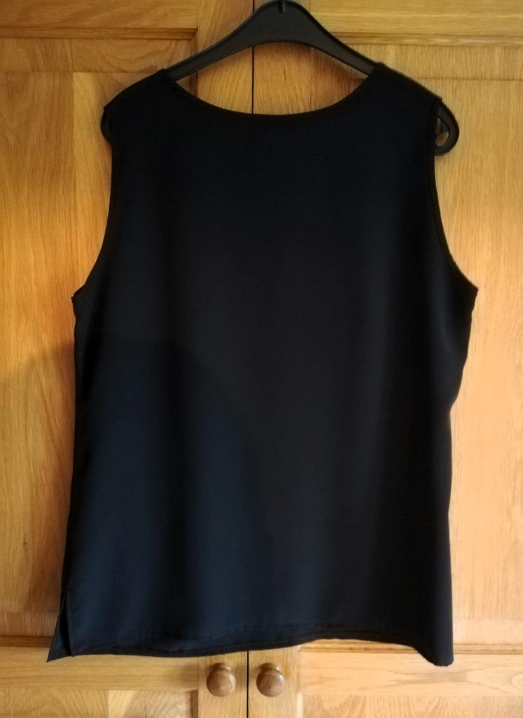 T-shirt, Ophalen, Zo goed als nieuw, Maat 46/48 (XL) of groter