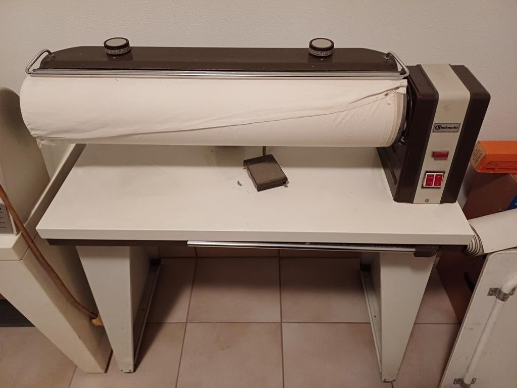 Strijkrol Bauknecht, Elektronische apparatuur, Ophalen, Gebruikt