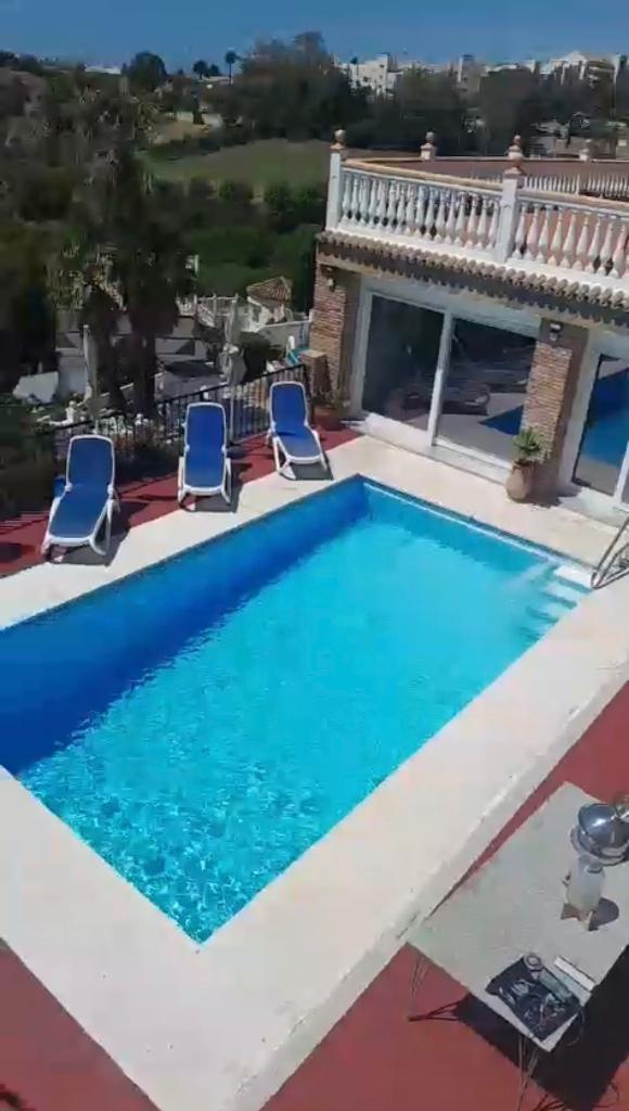 HOMME A TOUS FAIRE, Enlèvement, Neuf, Autres types