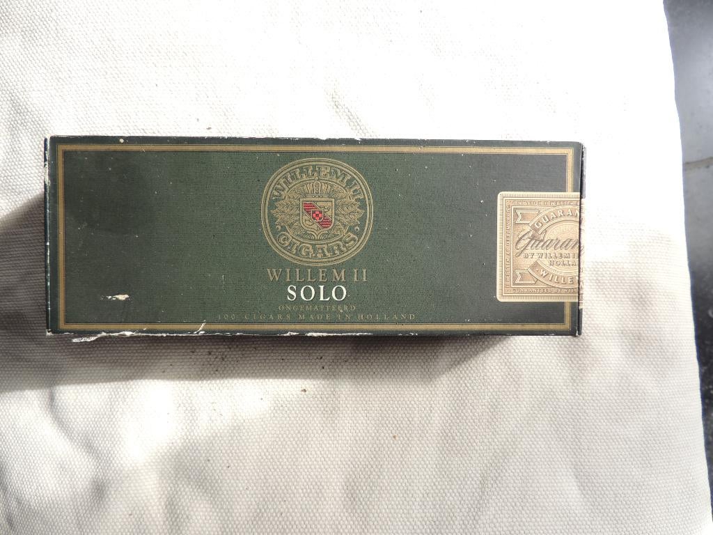 Oude Sigaren/cigarillos Willem II Solo in originele doos, Enlèvement ou Envoi, Utilisé, Autres types