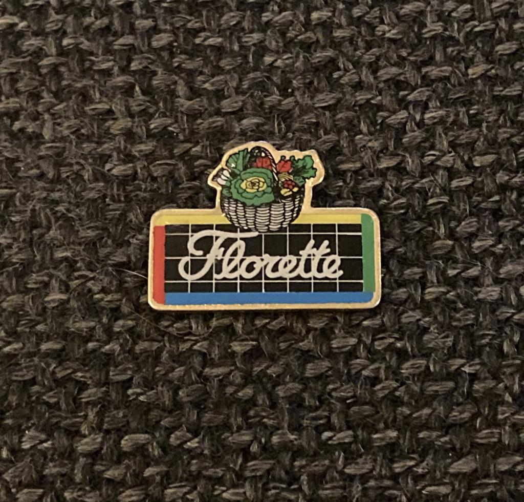 PIN - FLORETTE - GROENTEN - LÉGUMES, Verzenden, Gebruikt, Overige onderwerpen, Speldje of Pin