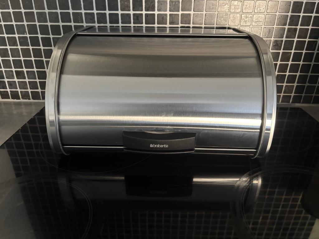 Broodtrommel Brabantia met schuifdeksel, Ophalen of Verzenden, Zo goed als nieuw