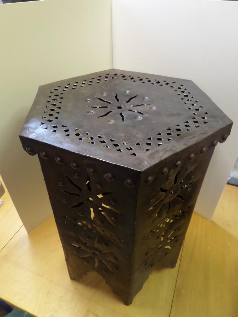 Marokkaanse tafel, Ophalen, Minder dan 50 cm, 50 tot 75 cm, Zo goed als nieuw