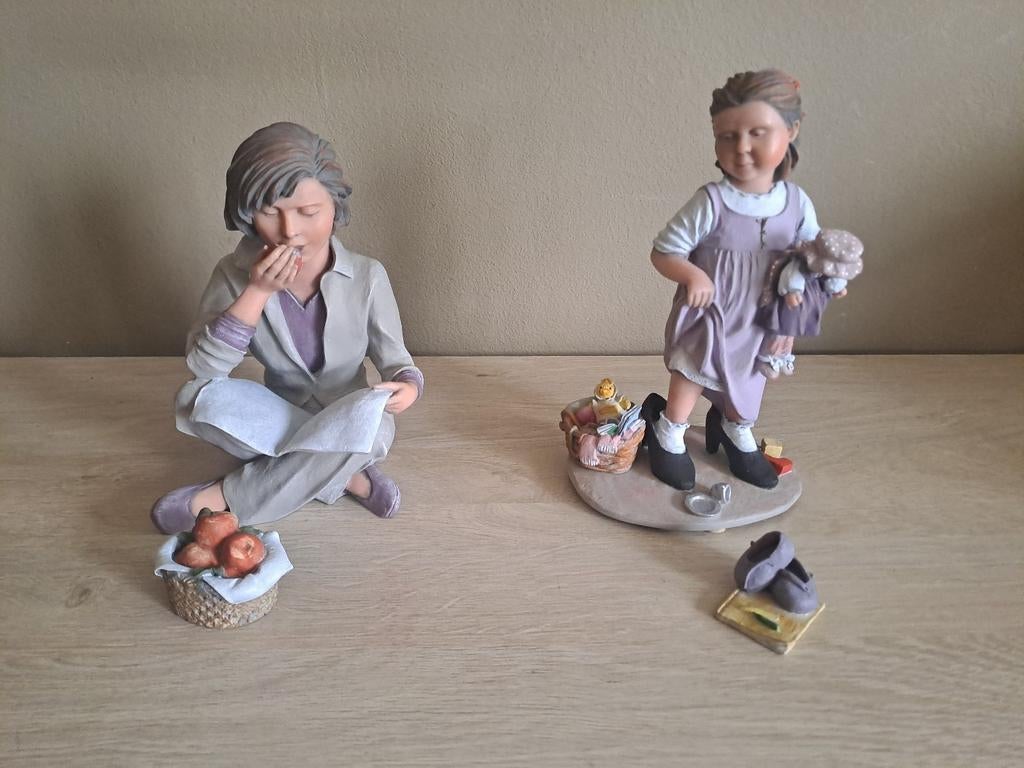 2 mooie beeldjes van Elisa, Verzamelen, Beelden en Beeldjes, Ophalen, Zo goed als nieuw