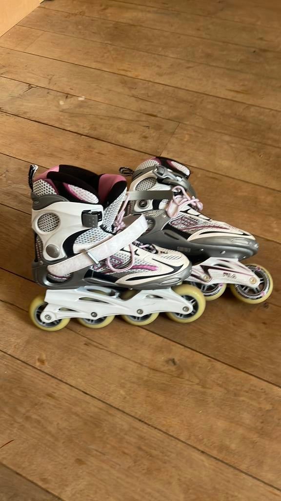 Fila rollerschaatsen, Autres marques, Rollers 4 roues en ligne, Enlèvement ou Envoi, Femmes