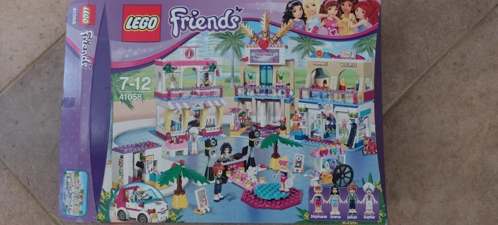 Lego Friends: Heartlake Shopping Center (41058), Kinderen en Baby's, Speelgoed | Duplo en Lego, Ophalen of Verzenden, Zo goed als nieuw