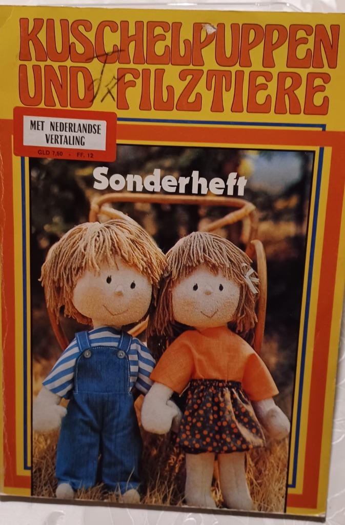 SONDERHEFT: Kuschelpuppen und filztiere, Hobby en Vrije tijd, Breien en Haken, Ophalen of Verzenden, Gebruikt, Patroon of Boek