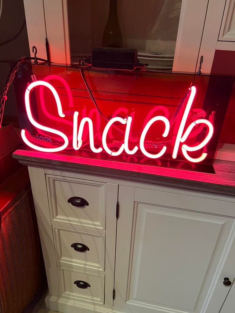Vintage neon reclame “ SNACK “, Verzamelen, Ophalen