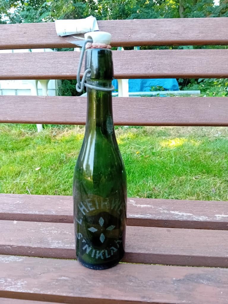 Oude vintage bierfles L Heirweg Sint Niklaas, Ophalen of Verzenden, Gebruikt