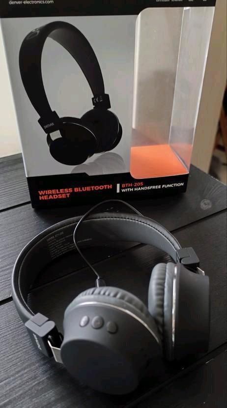 Hoofdtelefoon NIEUW!, Overige merken, Bluetooth, Nieuw, Op oor (supra aural)