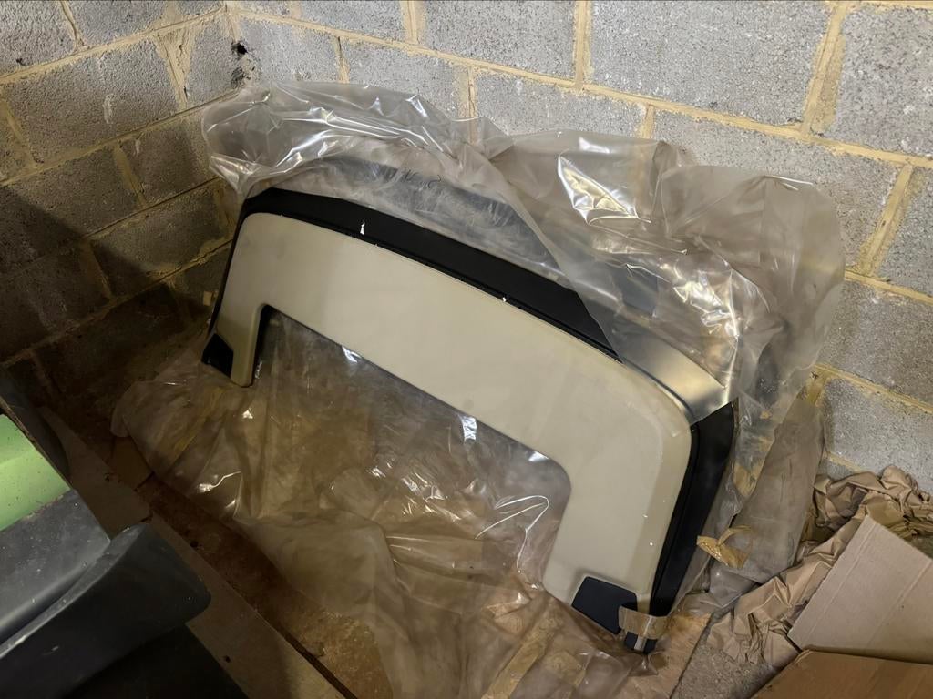 Clapet de capote  bmw e30 Cabriolet, Autos : Pièces & Accessoires, Habitacle & Garnissage, Enlèvement, Neuf, BMW