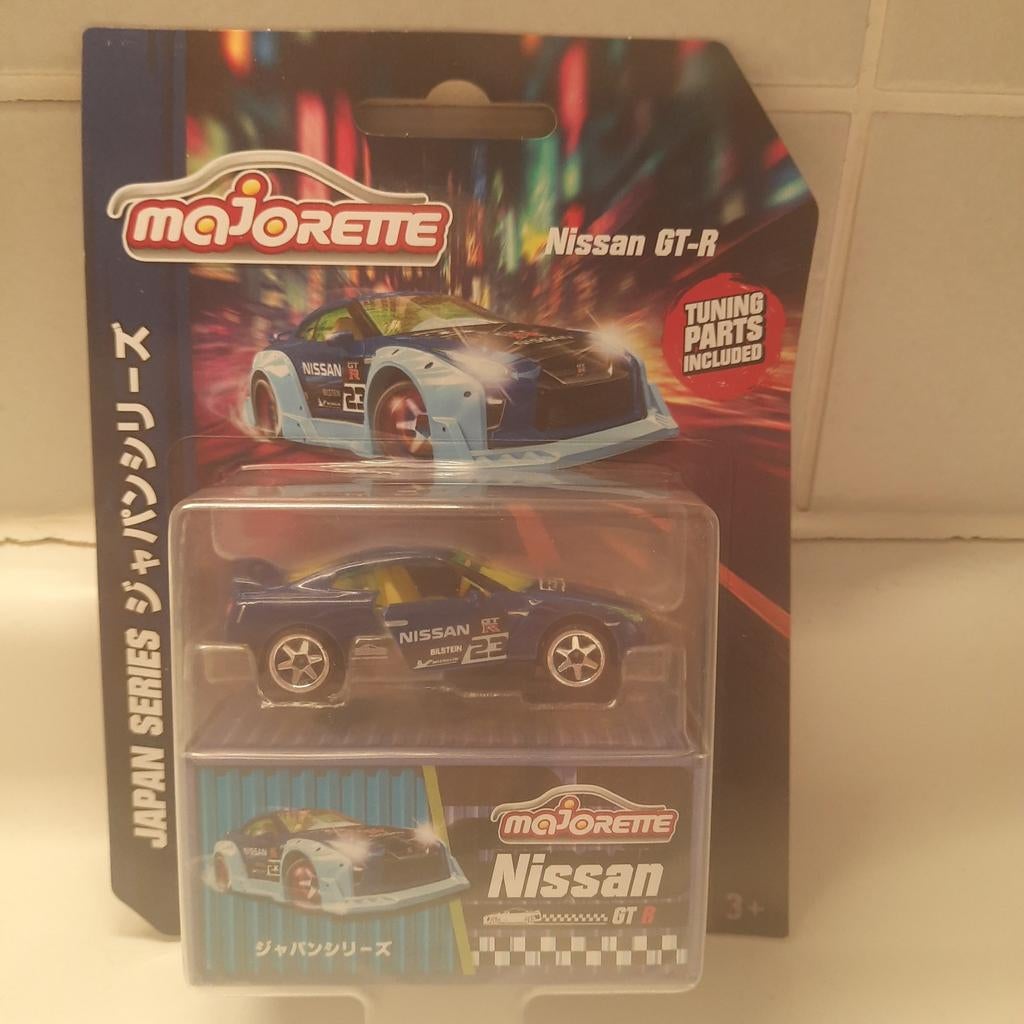 SÉRIE JAPONAISE MAJORETTE 1:64 : NISSAN GT-R + pièces de rég, Enlèvement, Neuf, Voiture, Majorette