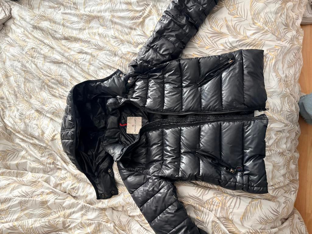 Moncler maya, Kleding | Heren, Jassen | Winter, Ophalen, Zo goed als nieuw, Maat 46 (S) of kleiner, Zwart