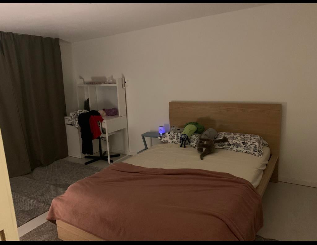 Ikea malm bed 140x200, Huis en Inrichting, Slaapkamer | Bedden, Ophalen, Zo goed als nieuw