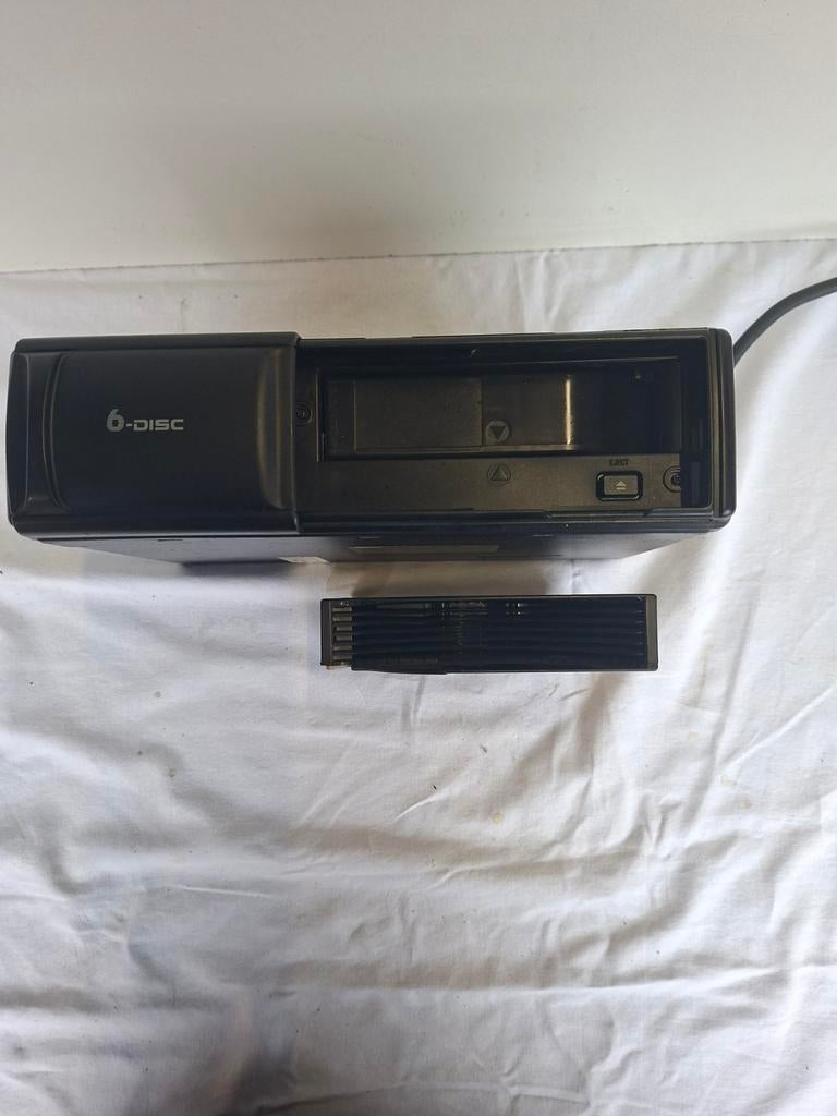 Lecteur vw, Audi. 6 cd pour compartiment coffre, Enlèvement, Utilisé