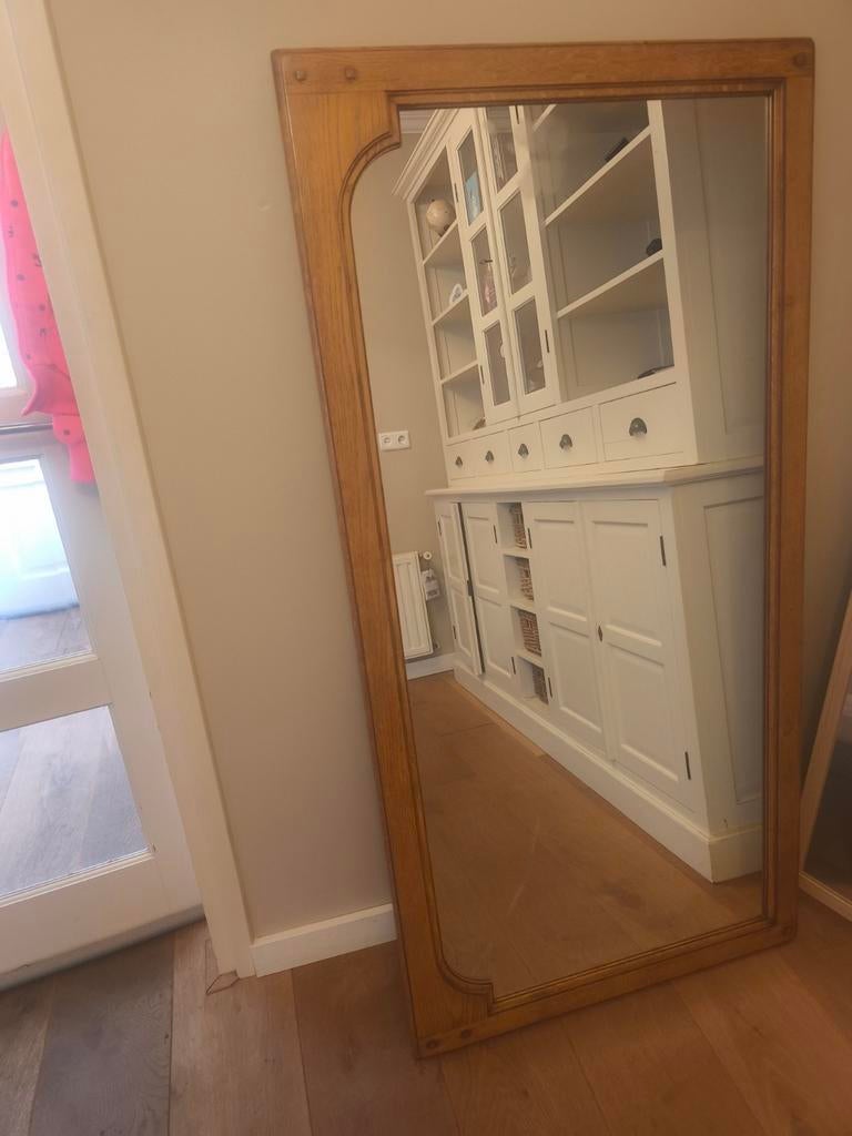 Grote spiegel, Enlèvement