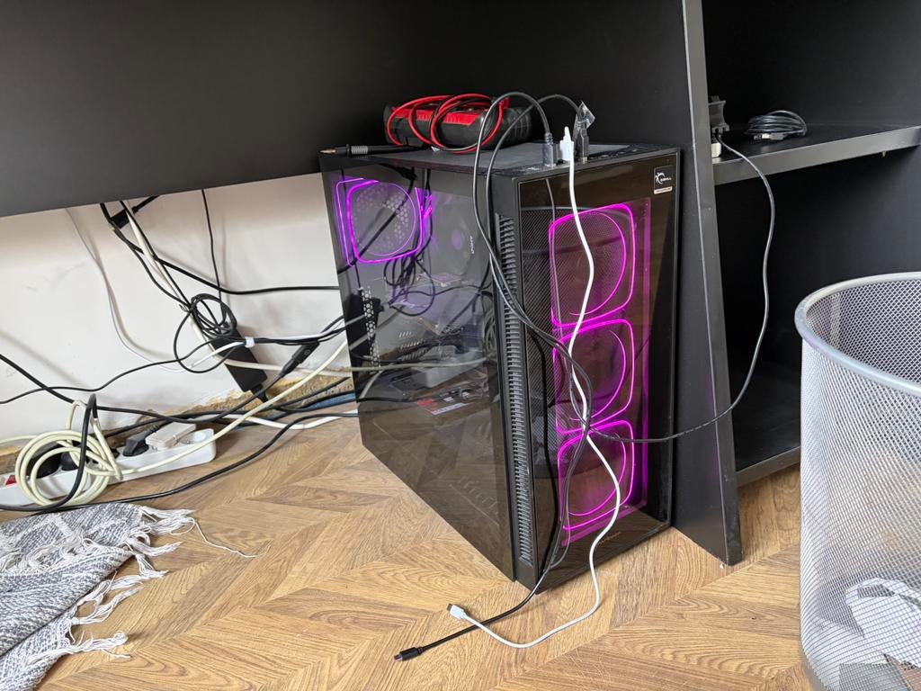 Gaming pc, Informatique & Logiciels, Ordinateurs de bureau, Comme neuf, 4 Ghz ou plus, SSD, 32 GB, Avec carte vidéo, Gaming, Enlèvement