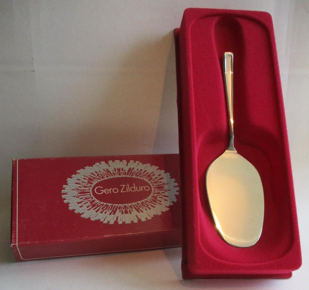 GEBAKSCHEP-20cm. x 5½cm.-VEREDELD STAAL-GERO ZILDURO, Neuf, Résiste au lave-vaisselle, Couverts en vrac, Inox ou Chrome