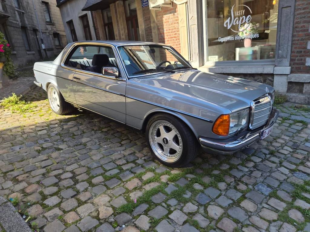 W123 Coupé 1982 2,3l 68.000 km, Auto's, 100 kW, Achterwielaandrijving, Overige modellen, 4 cilinders