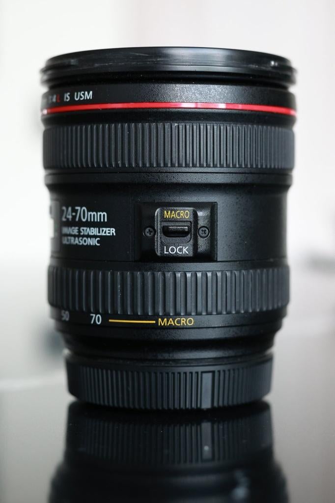 Canon EF 24 - 70 F4 IS, Ophalen, Zo goed als nieuw, Standaardlens, Zoom