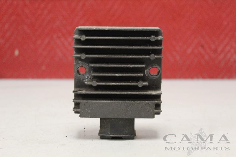 REGULATEUR DE TENSION Honda CBR 250 RR 2008-2013 (sh781aa), Motos, Dhr. S. di Majo, Utilisé, Info@cama-motorparts.nl, P.J. Troelstraweg 8 8
3144 CX  MAASSLUIS, NL