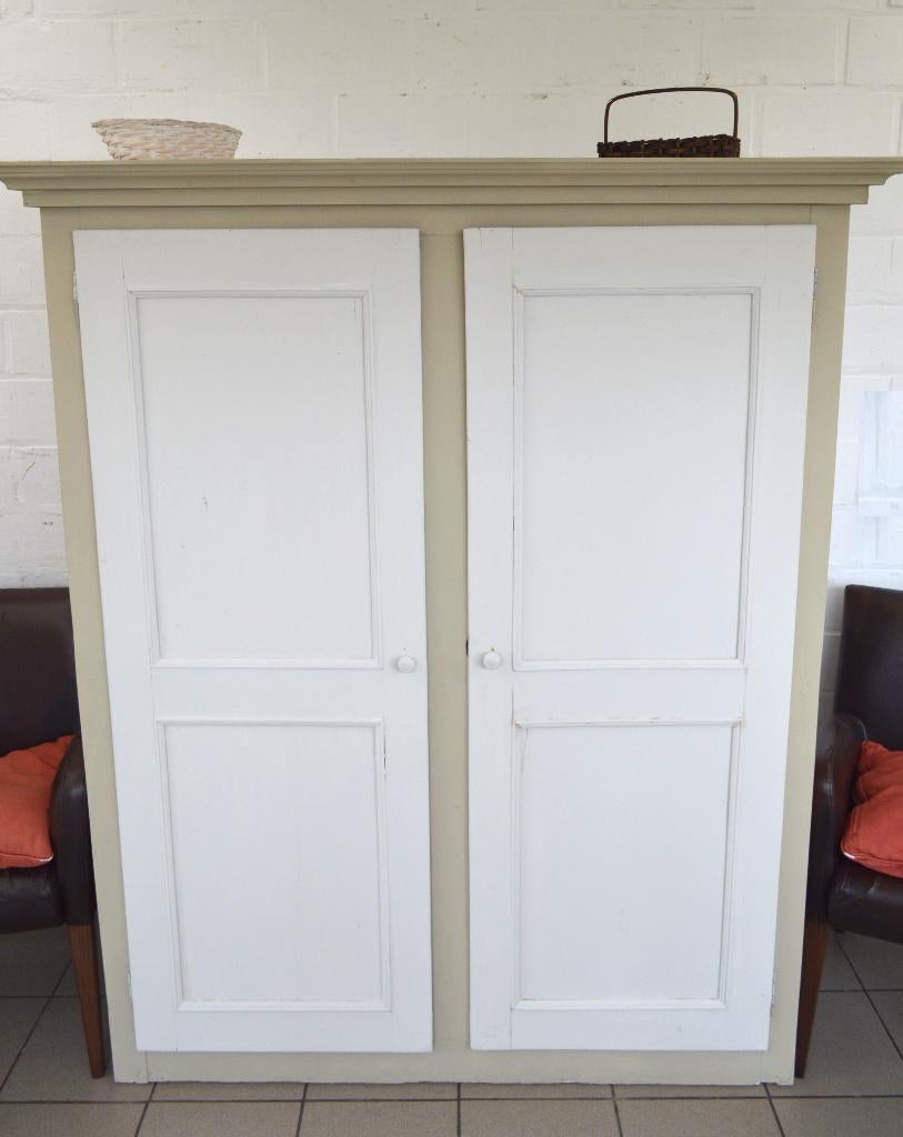 Ancienne garde-robe en orme massif, Maison & Meubles, Enlèvement, Utilisé