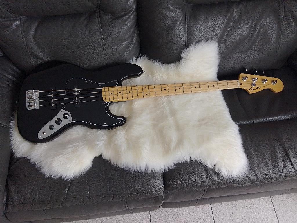 Fender Standard Jazz Bass MN Black, Muziek en Instrumenten, Snaarinstrumenten | Gitaren | Bas, Nieuw, Elektrisch, Ophalen of Verzenden