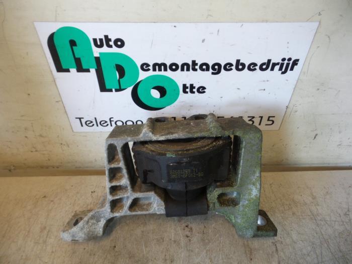 Support moteur d'un Ford Focus (Focus 04-), Autos : Pièces & Accessoires, Suspension & Châssis, Ford, Utilisé, 3 mois de garantie