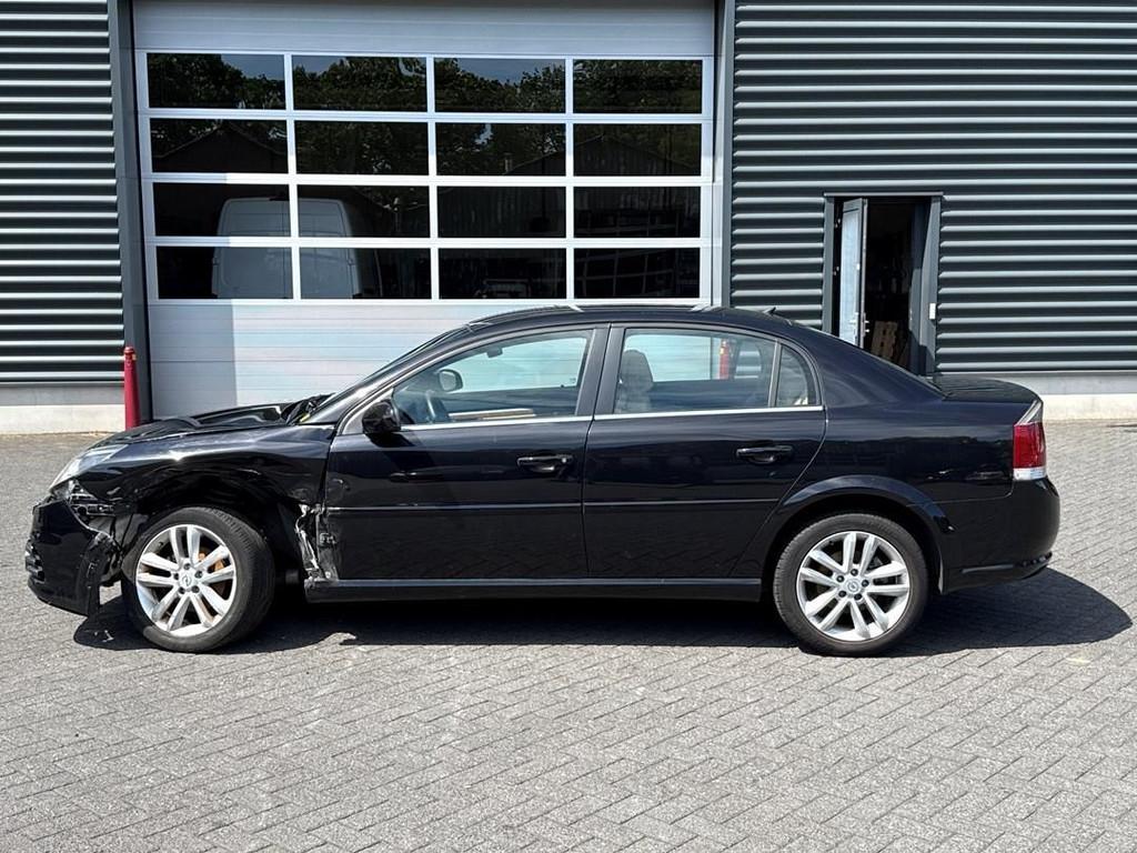 Opel VECTRA .2 16V Sedan 4Dr Benzine 2.198cc 108kW (147pk), Auto's, 4 deurs, Gebruikt, 4 cilinders, 715 kg