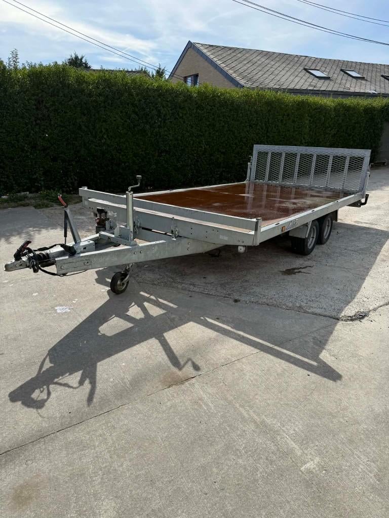 REMORQUE PLATEAU LIDER 406 X 215 2T5, Autos : Divers, Remorques, Comme neuf, Enlèvement