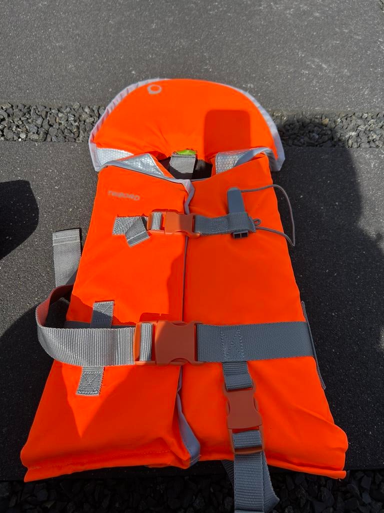 Reddingsvest kind verstelbaar oranje – veilig & stevig, Watersport en Boten, Watersportkleding, Ophalen of Verzenden, Nieuw, Kind