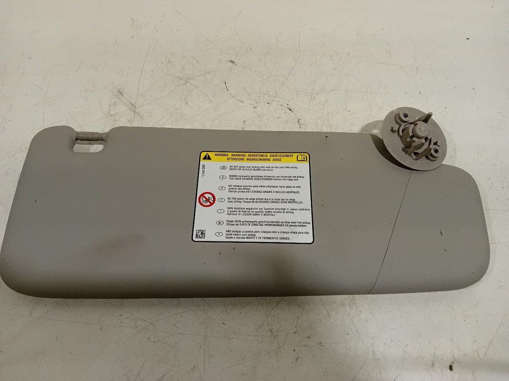 Zonneklep rechts Chevrolet Spark, Onderdelen@venauto.nl, Van der Ven Autorecycling B.V., Gebruikt, Ettenseweg 76, 4706 PB Roosendaal, The Netherlands