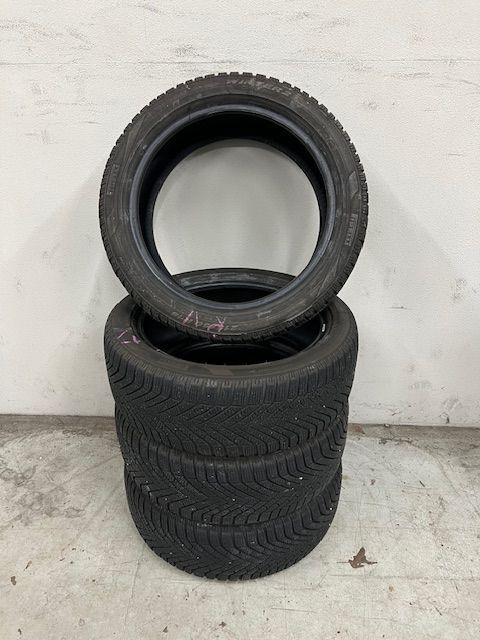 Winterbanden Pirello Winter Cinturato 215/50 R18, Ophalen, 18 inch, -, -