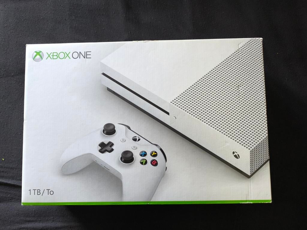 XBOX ONE S 1 TB, Games en Spelcomputers, Ophalen, 1 TB, Xbox One