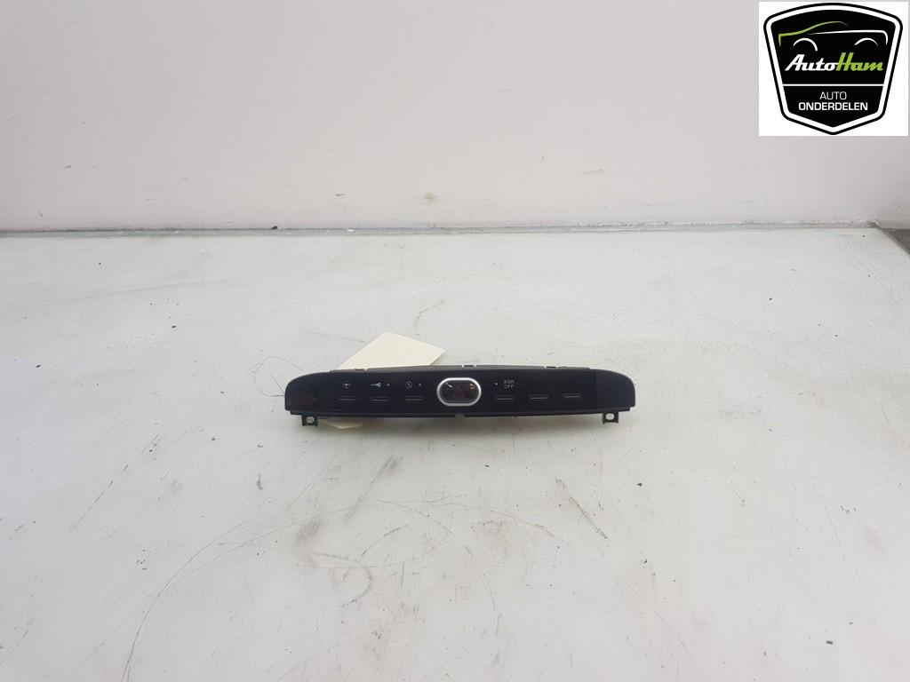 COMMUTATEUR DE FEUX DE DETRESSE Fiat Punto Evo (199), Utilisé, Fiat