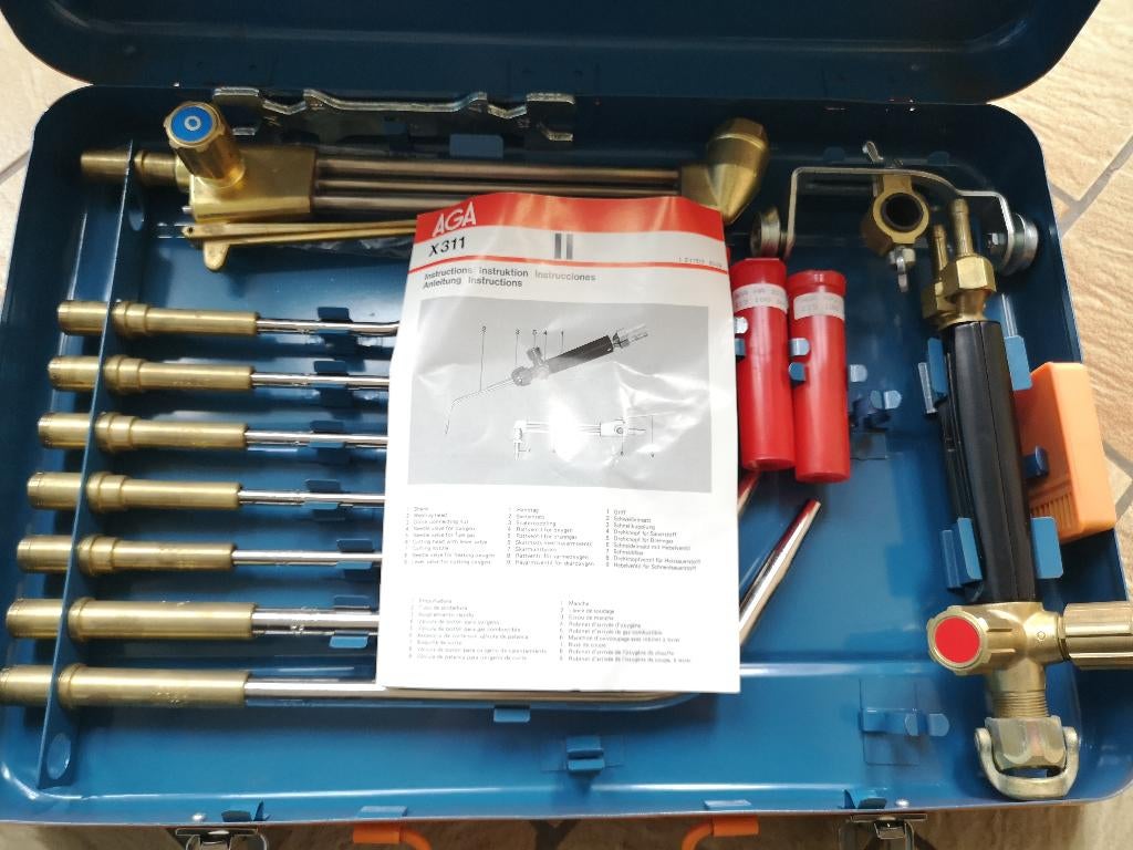 Chalumeau /oxycoupeur AGA X311 strictement neuf., Bricolage & Construction, Enlèvement, Neuf