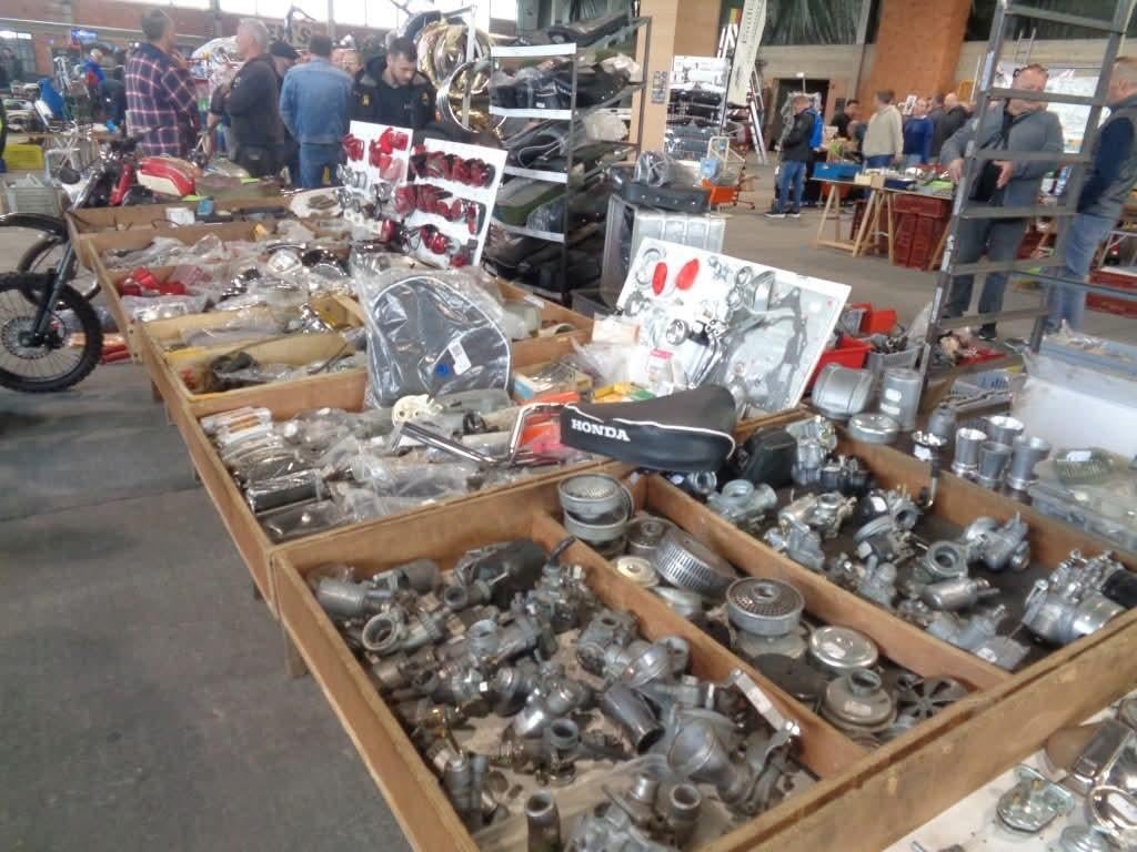 Oltimer onderdelen beurs., Fietsen en Brommers, Ophalen