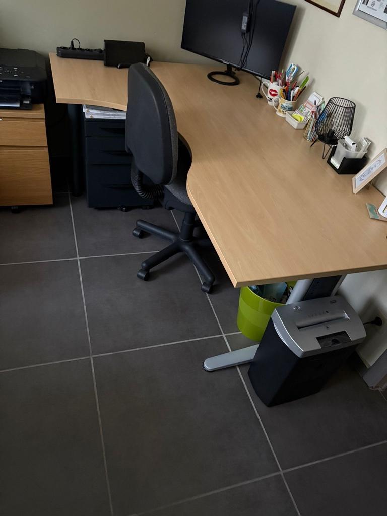 Bureau met ladenblok, Ophalen, Gebruikt, Bureau