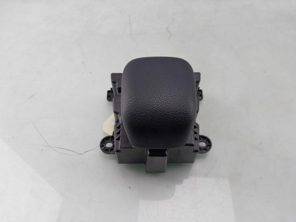 LEVIER DE VITESSES ABS CLA (118.3) (|A1776831400|), Utilisé, Mercedes-Benz