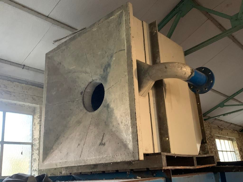 Silo met wormschroef, Ophalen