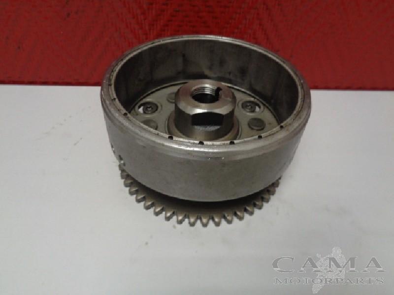 VOLANT MOTEUR CBR 600 F 1999-2000 (CBR600F CBR600F4 PC35), Motos, Dhr. S. di Majo, Utilisé, Info@cama-motorparts.nl, P.J. Troelstraweg 8 8
3144 CX  MAASSLUIS, NL