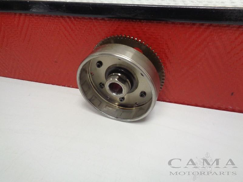 VLIEGWIEL Kawasaki ZX 9 R 1998-1999 (NINJA ZX-9R ZX900C-D), Dhr. S. di Majo, Gebruikt, Info@cama-motorparts.nl, P.J. Troelstraweg 8 8
3144 CX  MAASSLUIS, NL